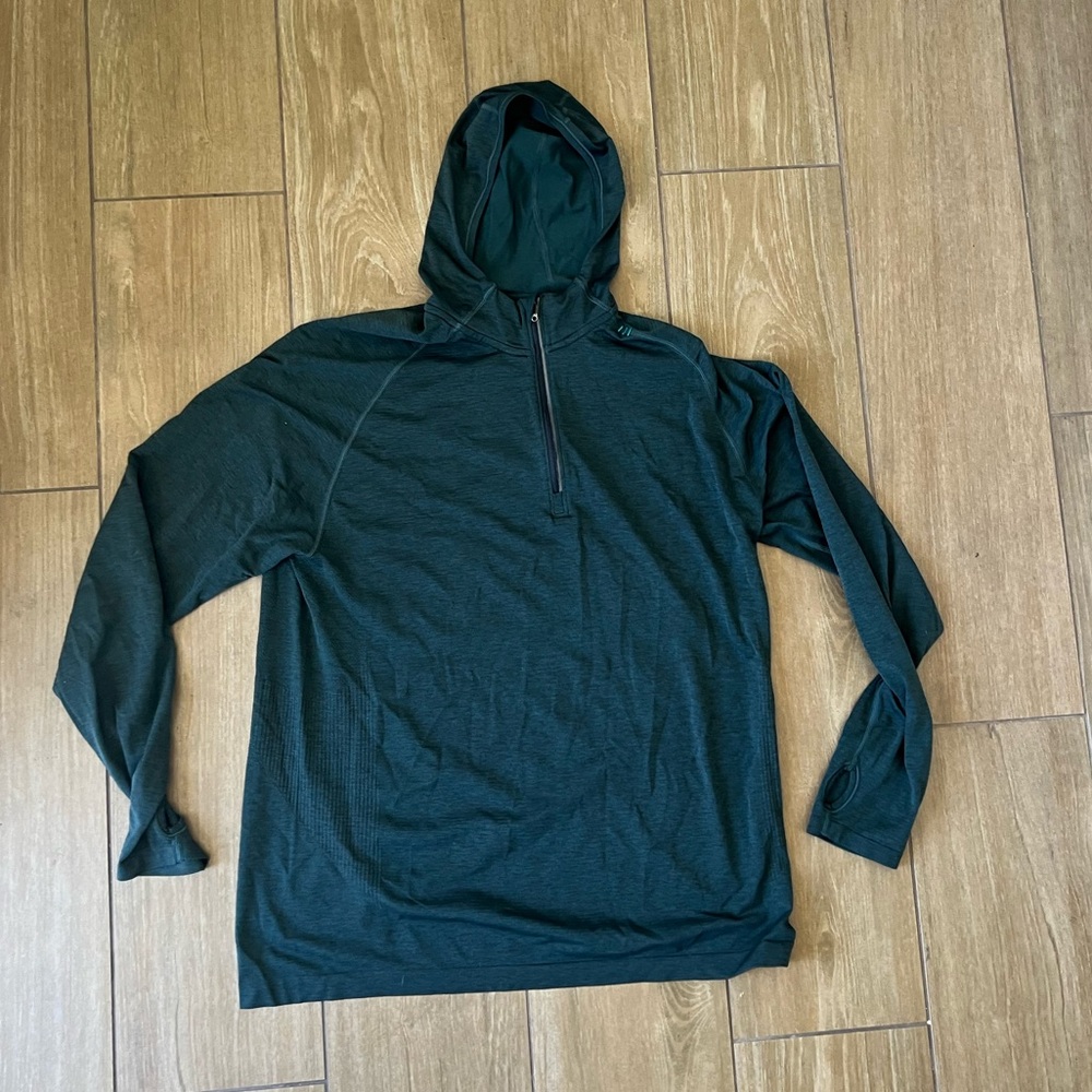 Lululemon metal vent 1/4 zip hoodie XL